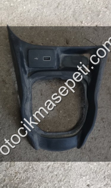 Fiat Doblo 3-4 vites konsol çerçevesi 735603543 2011-2019