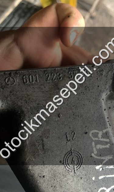 MERCEDES SPRİNTER W901 208 D MOTOR KULAĞI 6012233504