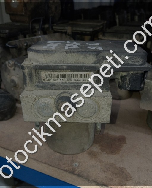 0265800839 RENAULT TRAFİK 2.0 ABS BEYNİ