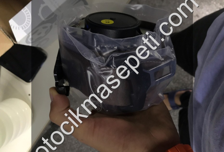 MERCEDES W213 KASA ARKA ORTA MENİYET KEMERİ SIFIR