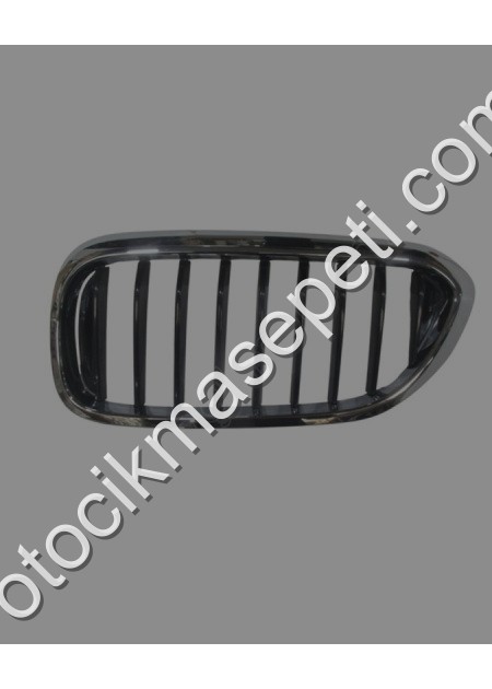 Bmw 5 G30 Ön Panjur Sol Nikelajlı Parlak Siyah Tyg Serisi 17 20
