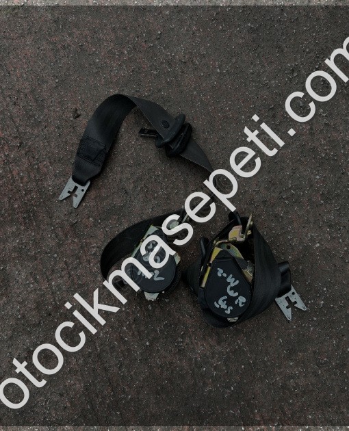 2006 megane 2 ön emniyet kemerleri