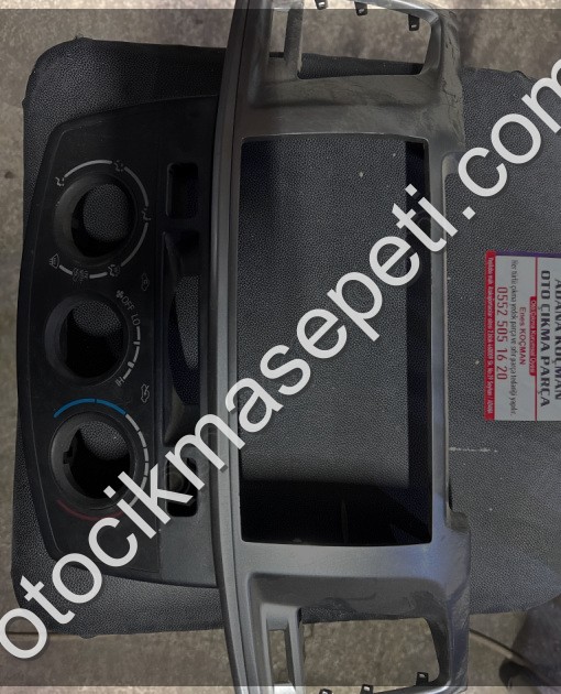 Toyota hilux teyp çerçevesi 12-15 OEM