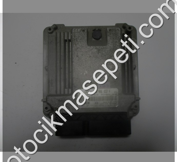 Volkswagen Golf TSİ Motor Beyni MED17.5.1 0261201541 03C906032H