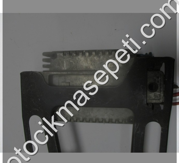 Mercedes Benz A Class Sogutma Fanı Kontrol Modülü A0275458032