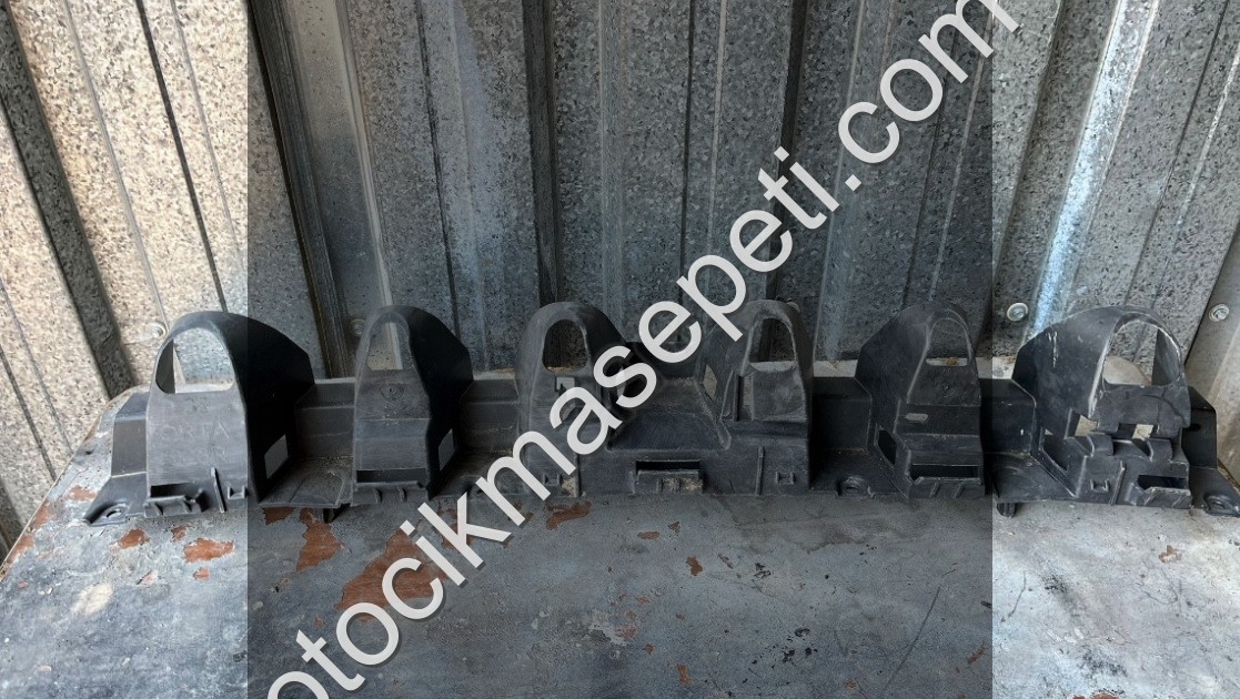 RENAULT FLUENCE ARKA TAMPON ORTA BRAKETİ