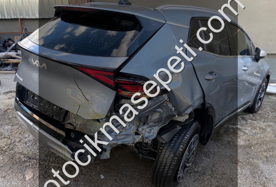 KİA SPORTAGE MULTİMEDYA SÖKME HATASIZ 2021-2025