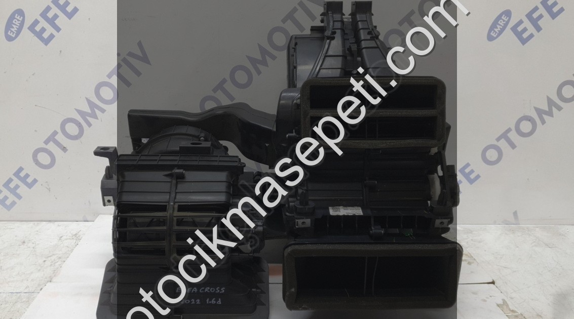 fiat egea cross 2022 1.6 kalorifer kutusu/kazanı (son fiyat)