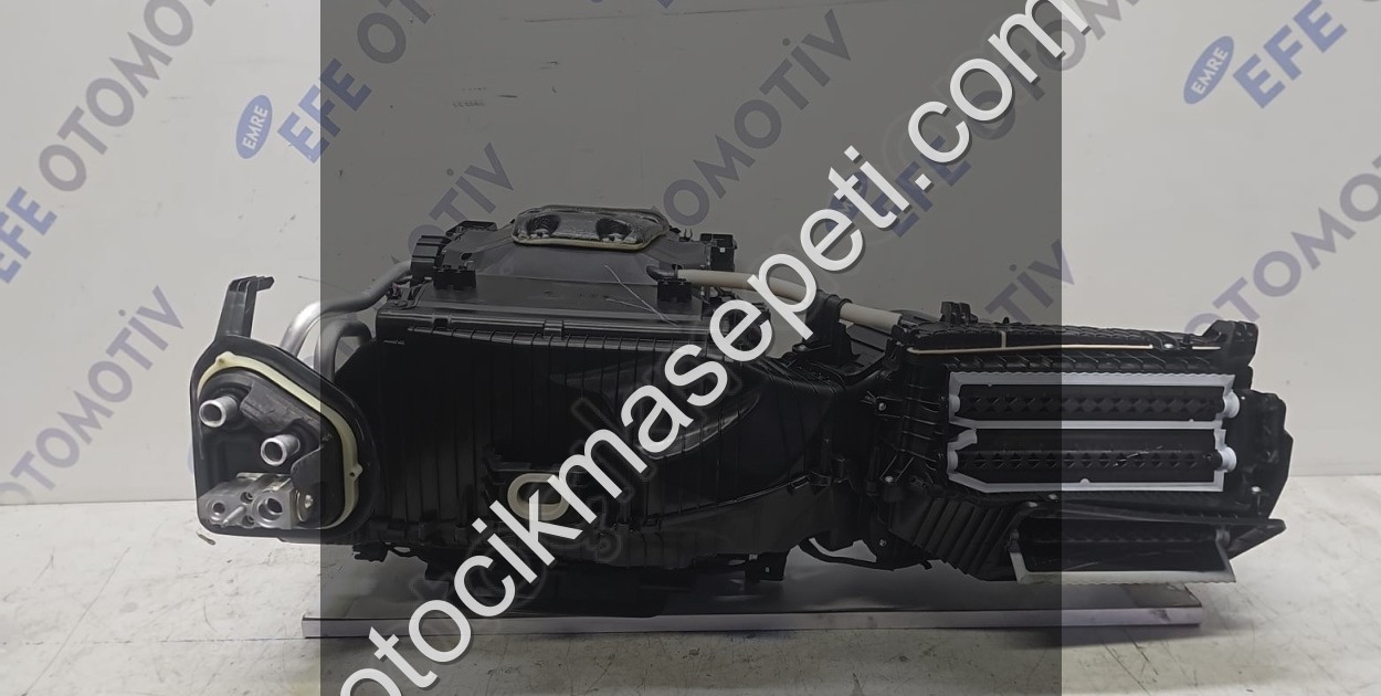 bmw 3.20i g20 2023 kalorifer kutusu/kazanı (son fiyat)