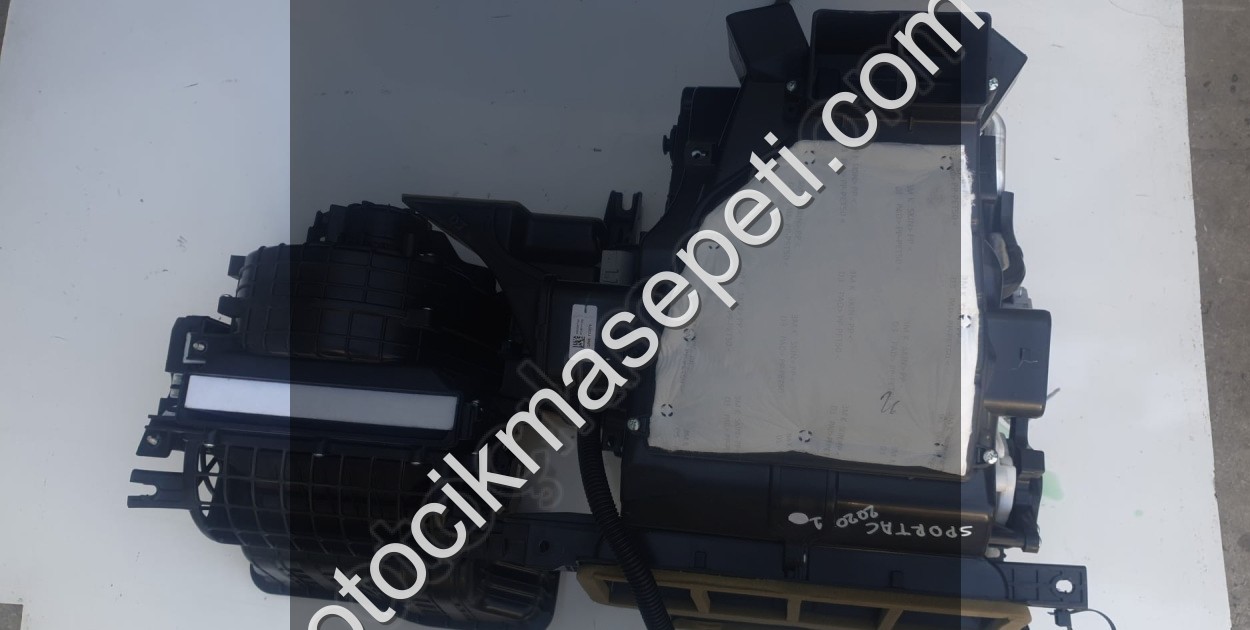 kia sportage 2020 1.6 crdi kalorifer kutusu/kazanı (son fiyat)