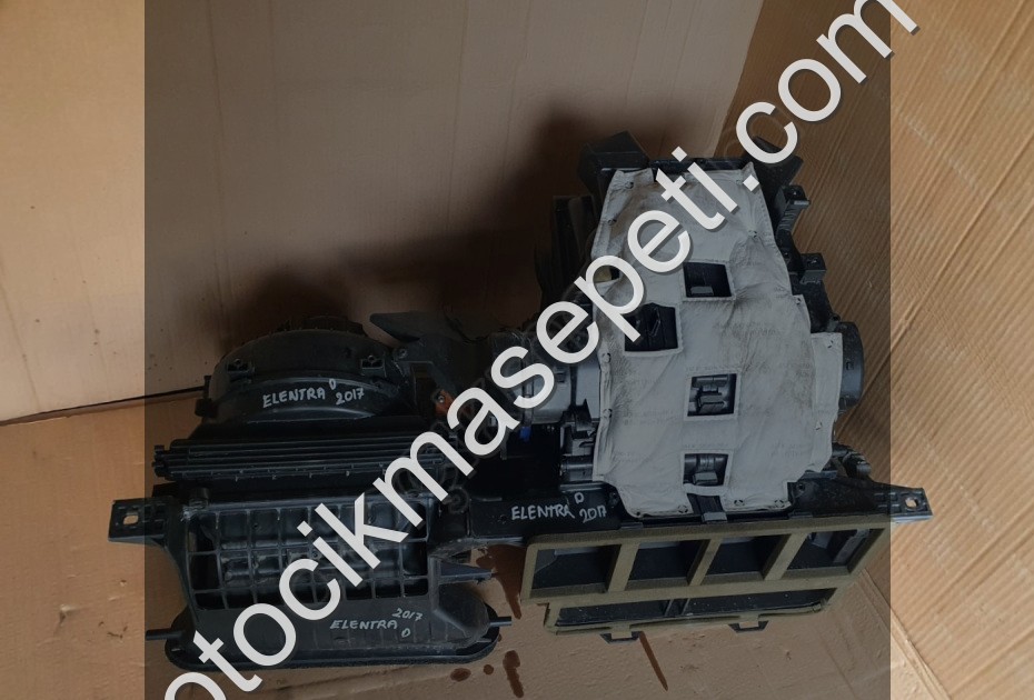 hyundai elantra 2017 1.6 kalorifer kutusu/kazanı (son fiyat)