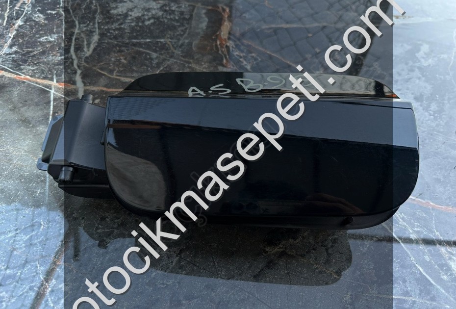 AUDI A5 B9.5 YAKIT DEPO KAPAĞI EGE OTOMOTİV BURSA