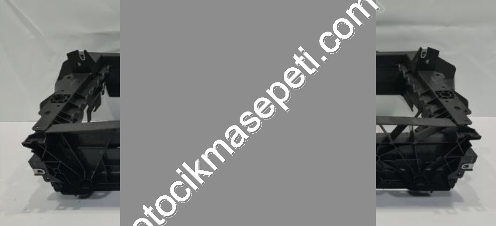 VOLKSWAGEN AMAROK 2024 2026 RADYATÖR JALUZİ PANELİ 2HJ121331E