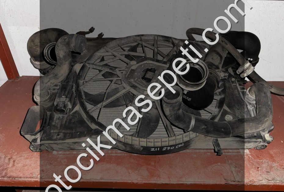 MERCEDES W211 E270 CDI RADYATÖR FAN SETİ FAN BEYNİ 3137229007
