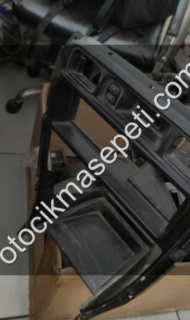 Honda Euro Civic Teyp Çerçevesi 39700-ST3-E00