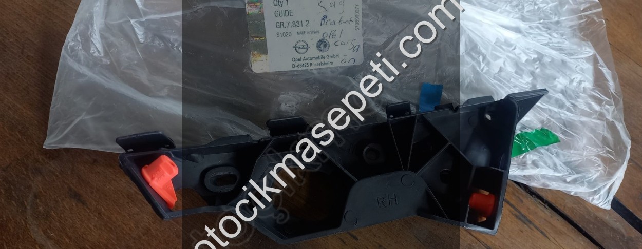 Corsa D ön tampon braketi sağ OEM 13179961 orj sıfır