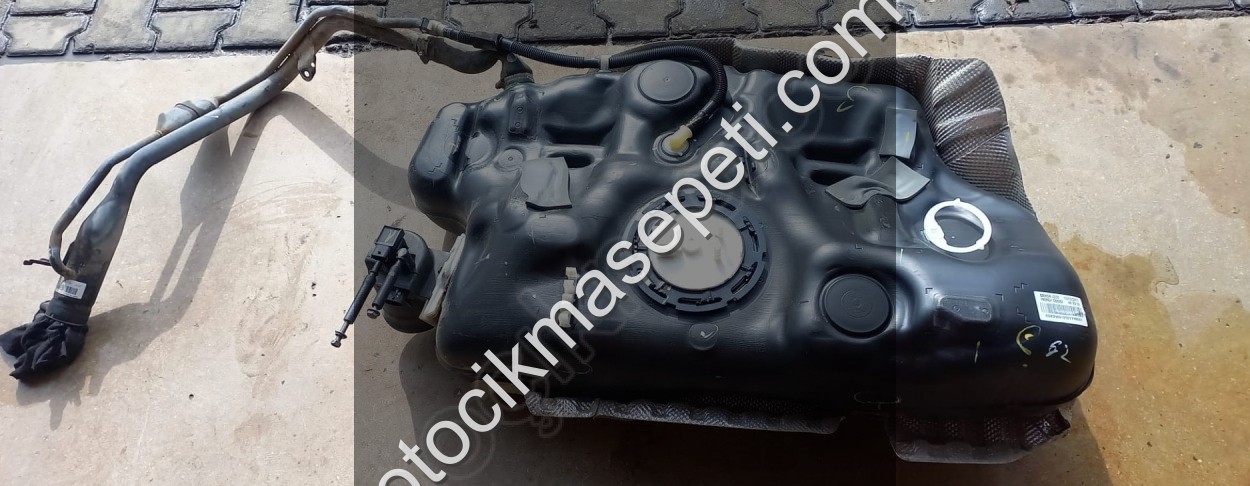Cruze 2,0 dizel yakıt (mazot) deposu çıkma orj