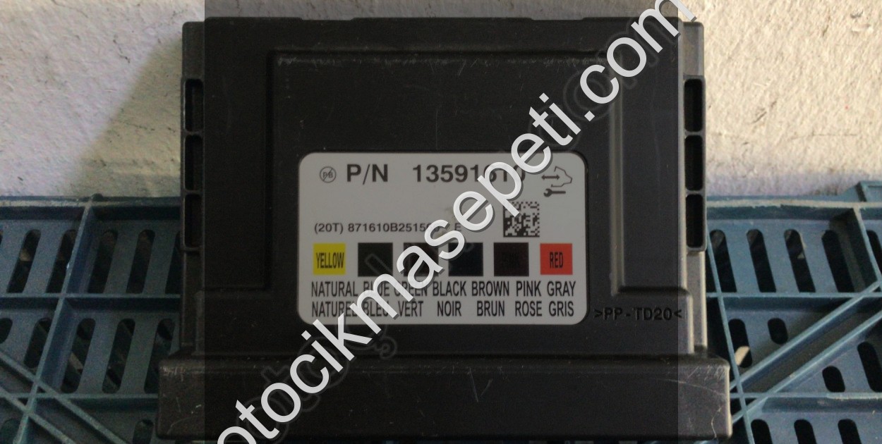 OPEL ASTRA J MULTİMEDYA KONTROL BEYNİ ÇIKMA ORJİNAL YEDEK PARÇA