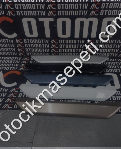 Ford Transit Custom Bagaj eltutamagi