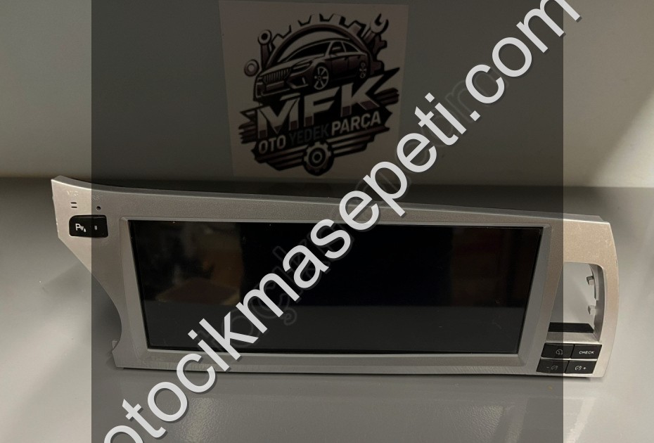 AUDİ Q7 EKRAN MULTİMEDYA CARPLAY