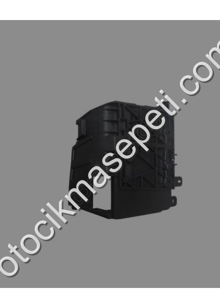 Renault Megane 2 Akü Koruyucu Plastiği Alt Gövdesi 20032009