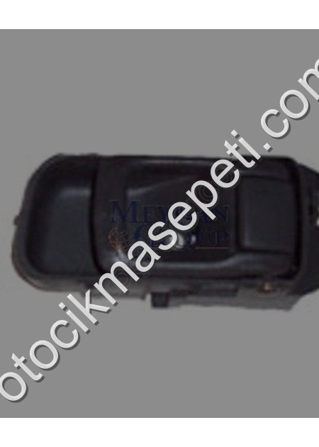 Nissan Skystar Pick Up D22 Ön Kapı İç Açma Kolu Sağ Siyah Kilitli