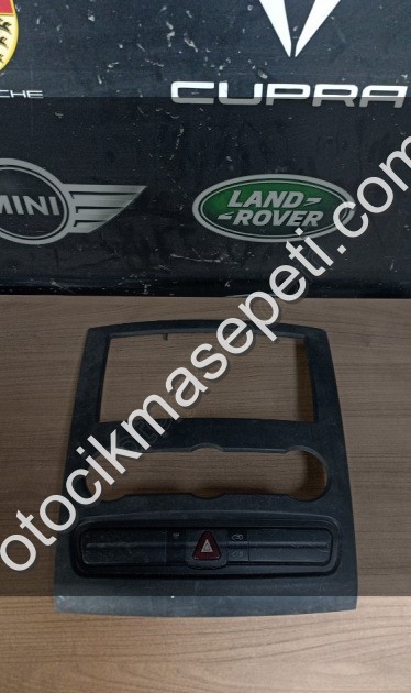 A9066800017 MERCEDES SPRİNTER KOMPLE TEYP ÇERÇEVESİ  TUŞ TAKIMI