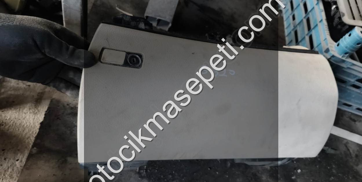 MERCEDES W221 TORPİDO KAPAĞI OTO FEDAİ