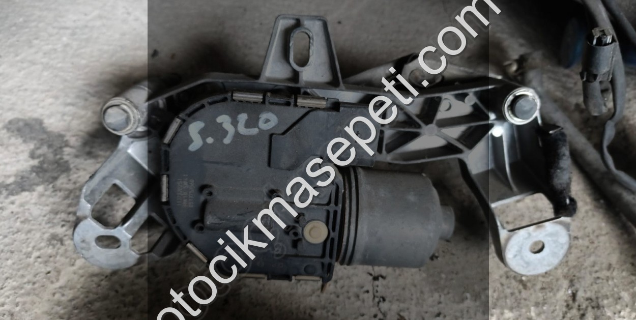 MERCEDES W221 ÖN CAM SİLGİ MOTORU OTO FEDAİ