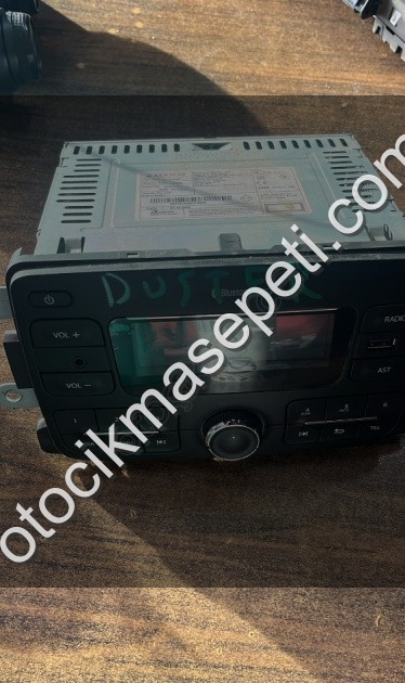 DACİA DUSTER TEYP OTO FEDAİ