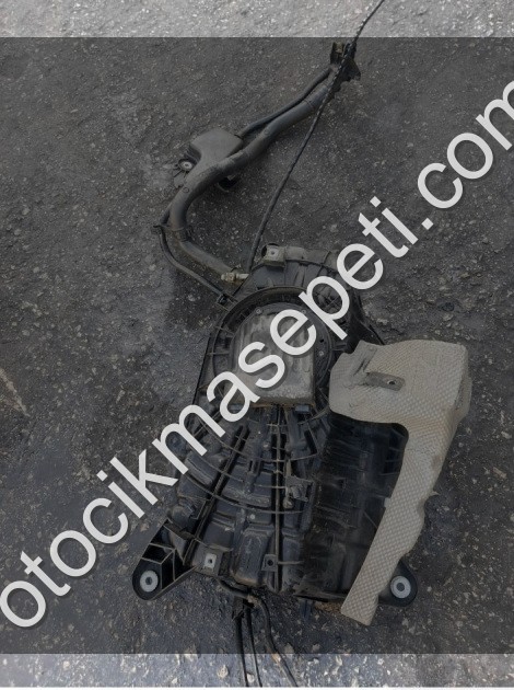 FİAT EGEA 1.3 ADBLUE DEPOSU OTO FEDAİ