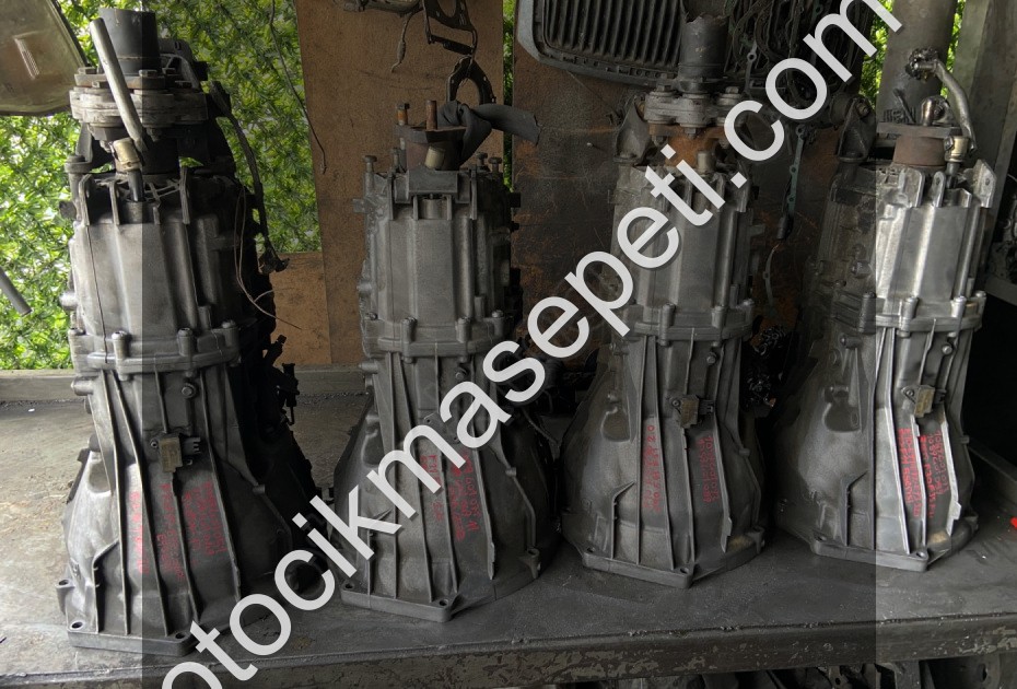 BMW e60 altı ileri manuel şanzıman çeşitleri orijinal çıkma