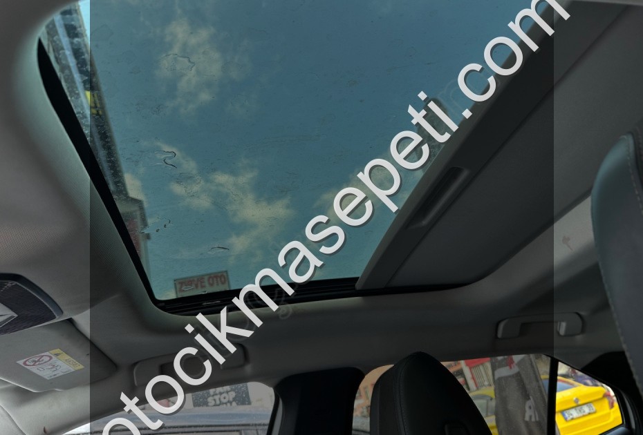 Ds4sunroof  camı orijinal hatasız
