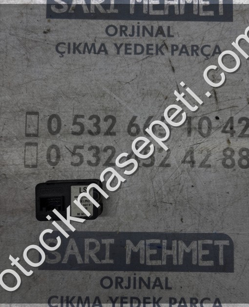 ÇIKMA OPEL ASTRA G SOL ÖN CAM DÜĞMESİ