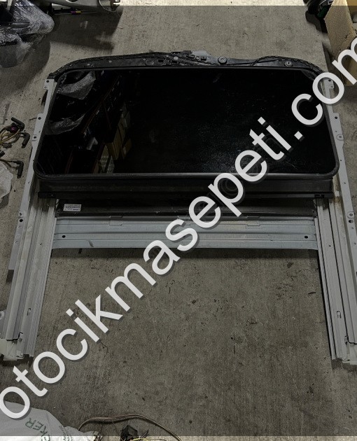 A2047800029 MERCEDES W204 W212 SANRUF W2127800540 SUNROOF