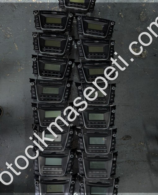 HYUNDAİ İ30 RADYO TEYP