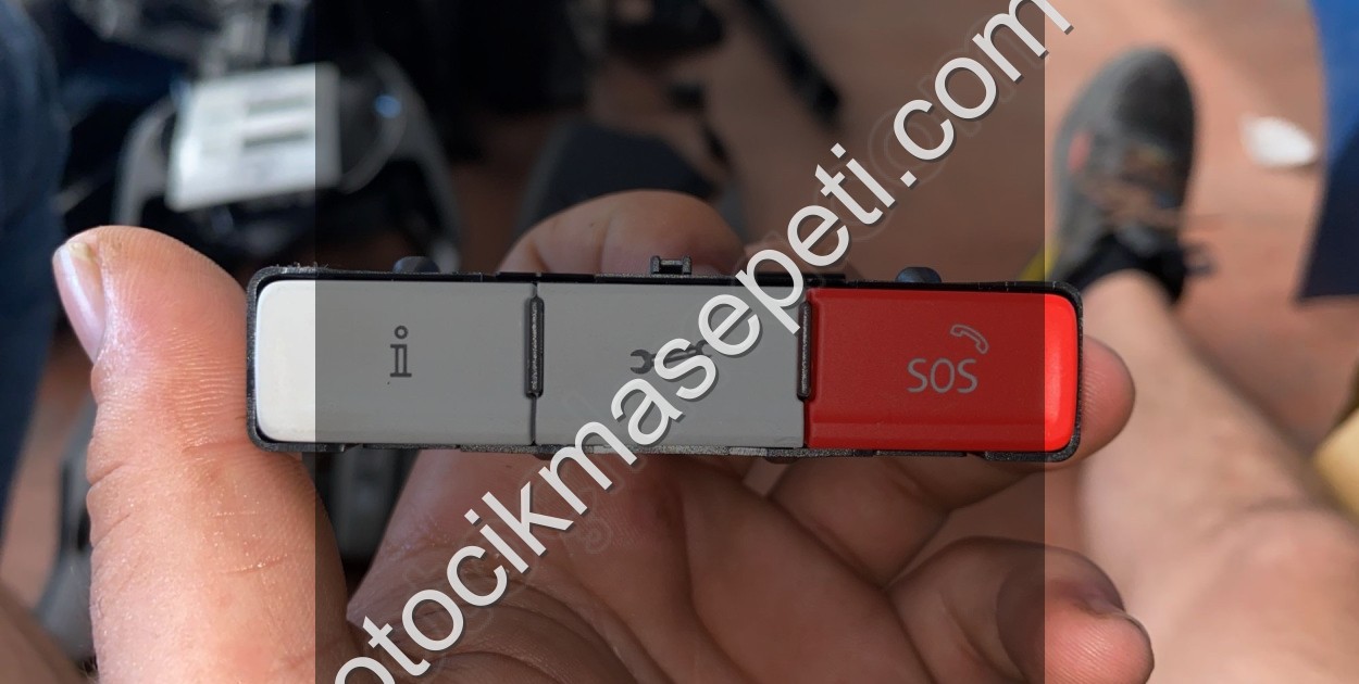 2021 SKODA KAMİQ SOS DÜĞMESİ 5GM035624