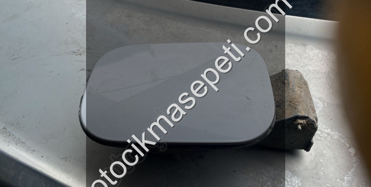 Ranault megan 2 depo kapağı sedan