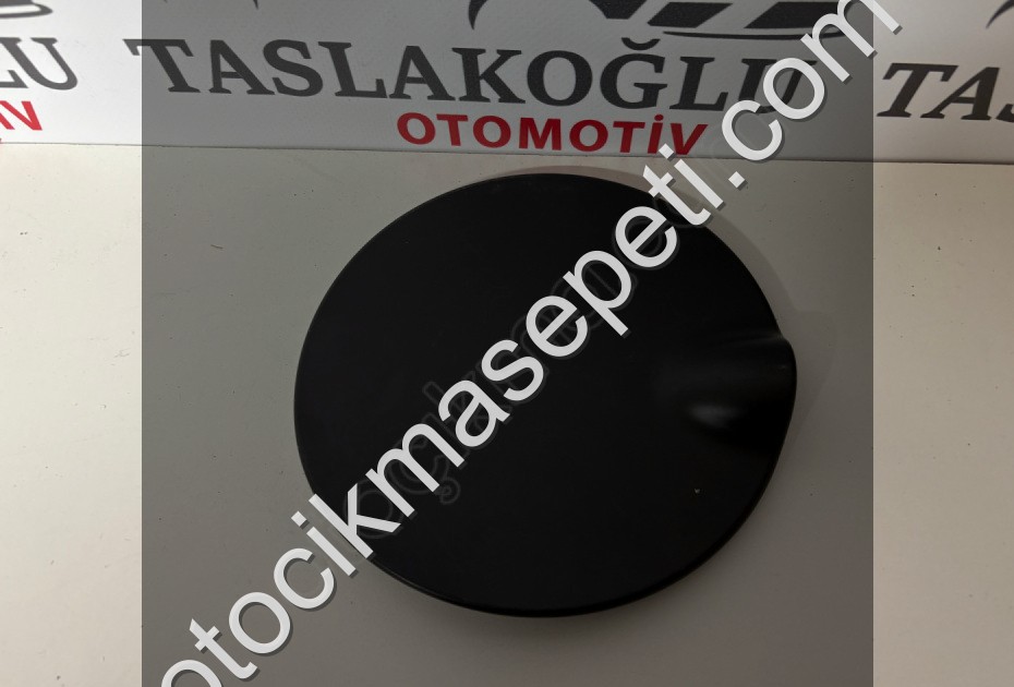 FORD COURİER DEPO KAPAĞI