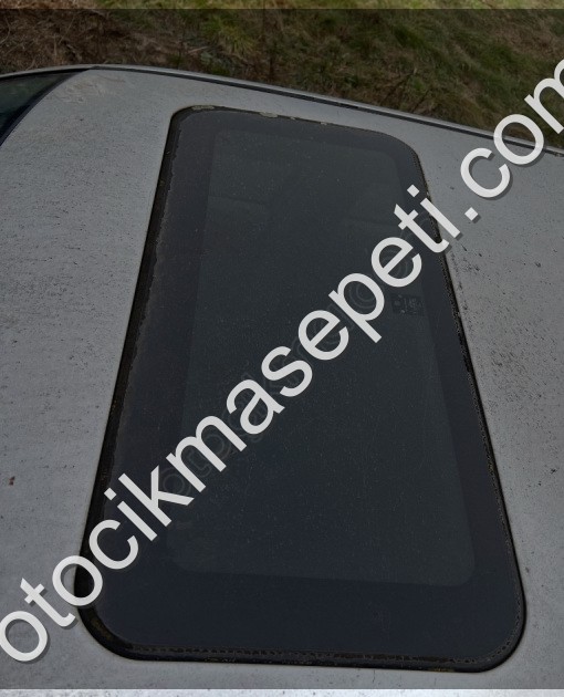 Whatsaptan siparişler Skoda Octavia Sanruf camı