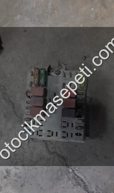 Fiat doblo sigorta kutusu